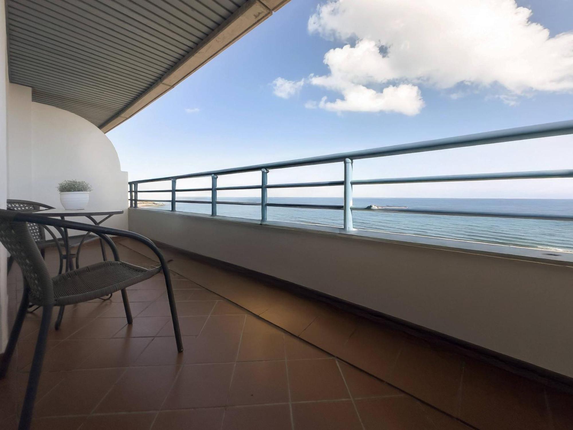 Apartamento Aguamarina 5C Primera Linea De Playa Estepona Exterior photo